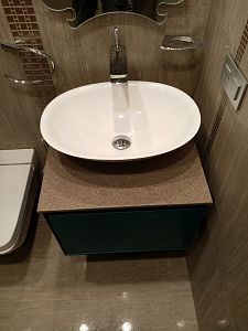 Компактная столешница для ванной из акрилового камня Staron Brown AB632