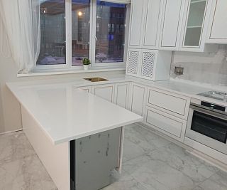 Столешница для кухни из акрилового камня Staron Yukon EY510