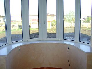Радиусный подоконник из акрилового камня Staron Bright White BW010