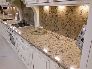 Прямая столешница из кварцевого агломерата Avant Quartz Корсика 9010