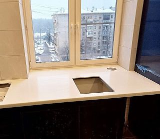 Прямой подоконник из акрилового камня Grandex S-207 Sand and Sky Clear Cky