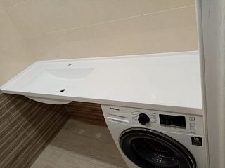 Столешница с раковиной-лодочкой Staron Quasar White SQ019